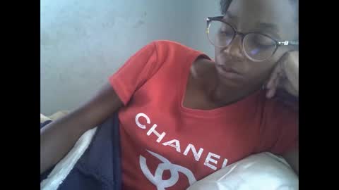 Snapshot of harysette chatting on April 4, 4:33 am harysette online show from April 4, 4:33 am