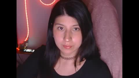 Snapshot of hasley_bbylee chatting on May 10, 1:00 am lady online show from May 10, 1:00 am