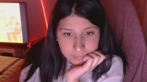 Snapshot of hasley_bbylee chatting on May 12, 4:31 am lady online show from May 12, 4:31 am