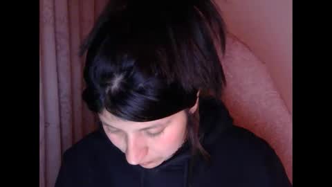 Snapshot of hasley_bbylee chatting on May 23, 5:34 am lady online show from May 23, 5:34 am