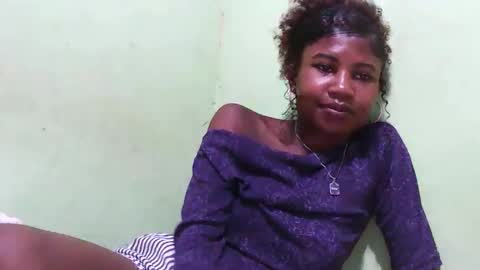 hasleyinah online show from January 18, 7:28 pm