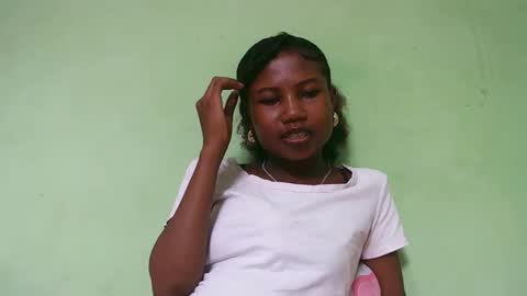 hasleyinah online show from March 9, 11:14 am