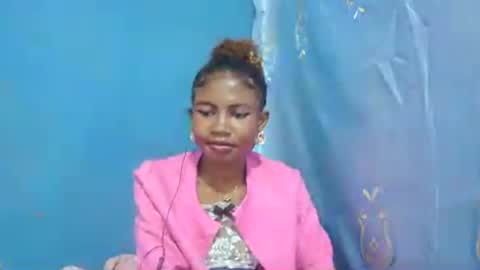 hasleyinah online show from July 2, 6:58 pm