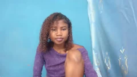 hasleyinah online show from July 6, 7:49 am