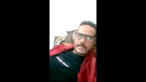 Snapshot of hassane12 chatting on March 2, 3:09 am hassane12 online show from March 2, 3:09 am