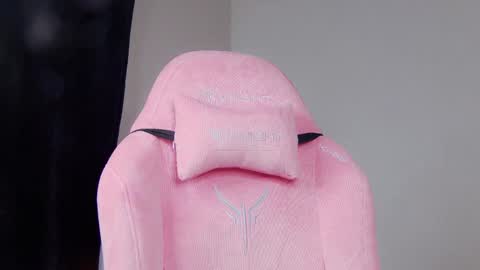 Anna online show from January 12, 12:10 pm