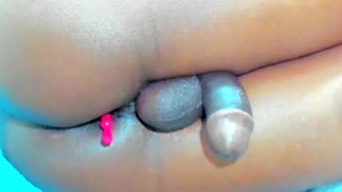 Snapshot of hathor_01_ chatting on February 6, 2:58 pm andres online show from February 6, 2:58 pm