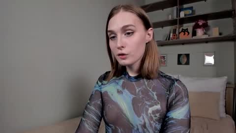 Snapshot of havagooday chatting on November 20, 6:24 am Mia online show from November 20, 6:24 am