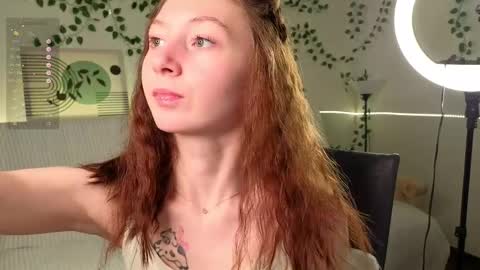 Lola online show from December 21, 10:00 am