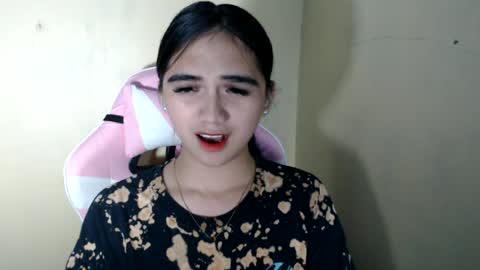 Snapshot of hawadiha chatting on June 6, 7:29 pm LIX online show from June 6, 7:29 pm