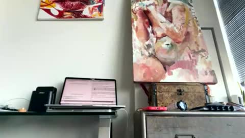 Snapshot of hawt_ass_milf chatting on June 2, 12:01 am Amber - or vip online show from June 2, 12:01 am