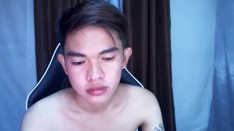 Snapshot of hayden_cumgiver chatting on December 9, 6:45 am jon hayden online show from December 9, 6:45 am