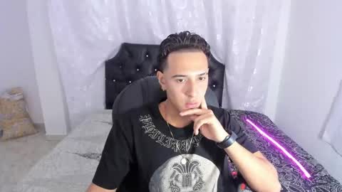 Hayen Boy online show from October 31, 1:56 pm