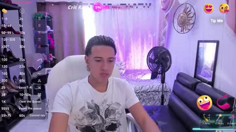 Hayen Boy online show from December 4, 6:49 pm