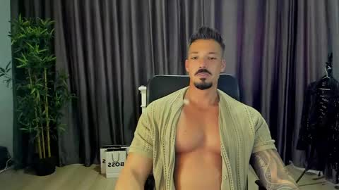 Snapshot of haydenspears chatting on June 10, 11:20 am HaydenSpears online show from June 10, 11:20 am