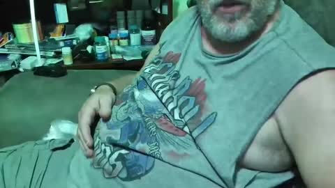 haysay722354422 online show from July 4, 8:20 am