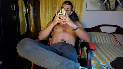 Snapshot of hazbinstudio chatting on October 7, 12:41 am hazbinstudio online show from October 7, 12:41 am