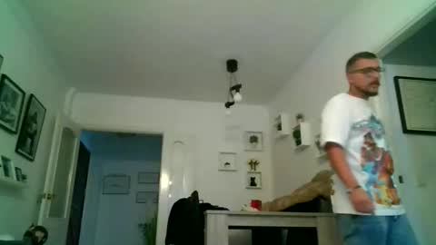 haze_john online show from March 8, 5:28 pm