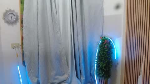 hazel_joy online show from October 13, 4:18 pm