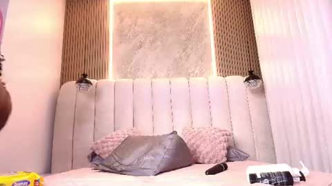 Snapshot of hazel_kataleya chatting on June 11, 12:32 am kataleya online show from June 11, 12:32 am