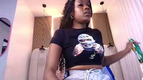 Snapshot of hazel_kataleya chatting on June 20, 7:16 pm kataleya online show from June 20, 7:16 pm