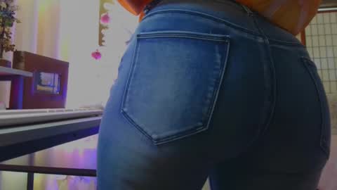 Hazel online show from December 2, 3:25 pm