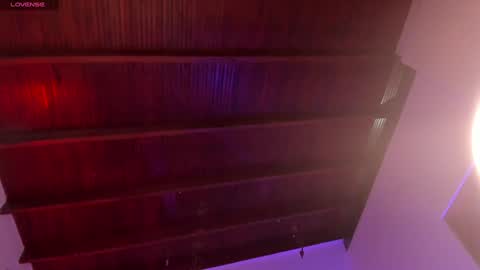 Snapshot of hazel_shy chatting on February 26, 1:11 am Im Hazel online show from February 26, 1:11 am