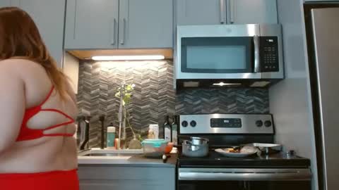 Hazel online show from February 18, 3:54 pm