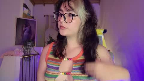 Snapshot of hazelbrownn23 chatting on August 4, 1:20 am Hazel Brown online show from August 4, 1:20 am