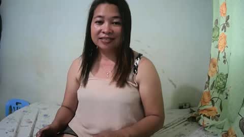 Snapshot of hazeldhane chatting on January 23, 8:04 am hazeldhane online show from January 23, 8:04 am