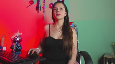 HAZZ SMITH online show from February 13, 10:50 pm