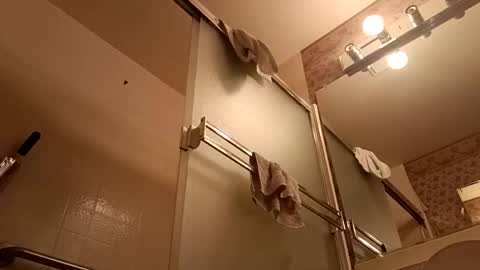 hbdj2164 online show from January 24, 9:17 am