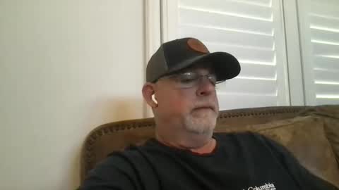 Hdeuce22 online show from May 4, 6:59 pm