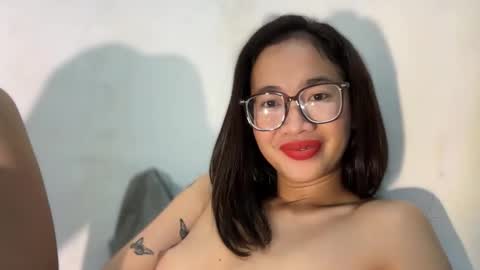 Snapshot of heather_creamycum24 chatting on October 16, 3:40 am imani rowe online show from October 16, 3:40 am