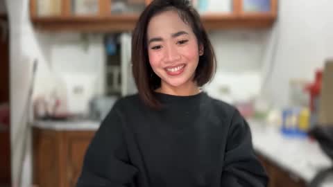 Snapshot of heather_creamycum24 chatting on January 16, 2:32 pm imani rowe online show from January 16, 2:32 pm