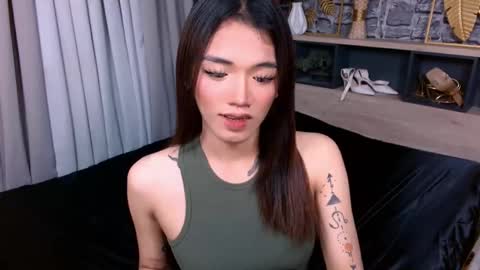 Snapshot of heather_winter chatting on February 19, 7:43 pm HEATHER online show from February 19, 7:43 pm