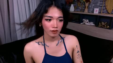Snapshot of heather_winter chatting on May 27, 2:08 am HEATHER online show from May 27, 2:08 am