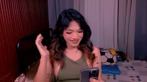 Snapshot of heather_winter chatting on July 3, 3:02 am HEATHER online show from July 3, 3:02 am