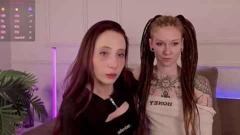 Snapshot of heathimogene chatting on October 22, 3:45 pm Hi everyone i am Alice pls dont be rude fav patterns 77 99 111 222 333 online show from October 22, 3:45 pm