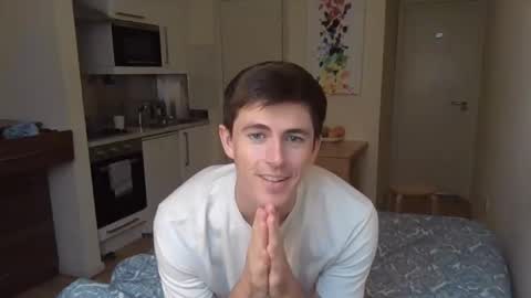 Snapshot of heatsignal chatting on October 13, 12:16 pm HeatSignal online show from October 13, 12:16 pm