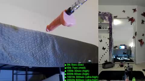 Snapshot of heaveniabb chatting on July 23, 12:02 am Helen online show from July 23, 12:02 am