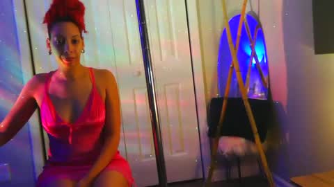 Snapshot of heavenllyy chatting on September 26, 3:32 am Heavenllyy online show from September 26, 3:32 am