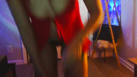 Snapshot of heavenllyy chatting on September 29, 3:44 am Heavenllyy online show from September 29, 3:44 am