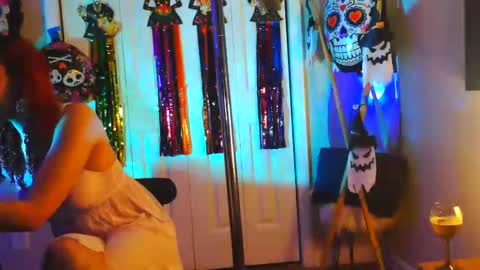 Snapshot of heavenllyy chatting on November 22, 2:10 am Heavenllyy online show from November 22, 2:10 am