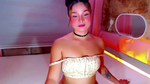 HEAVEN online show from November 10, 11:59 pm