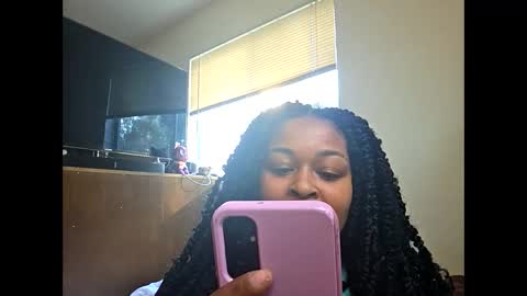 Snapshot of heavenskyvalley chatting on October 31, 11:06 pm heavenskyvalley online show from October 31, 11:06 pm