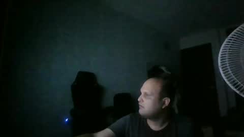 Heavy Rebell online show from October 10, 8:35 am