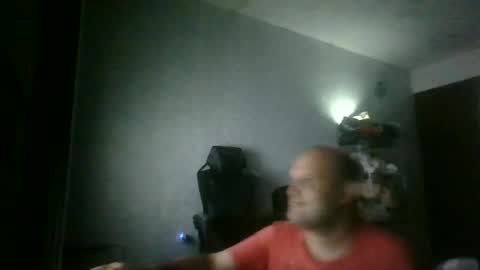 Snapshot of heavy_rebellxc chatting on June 13, 6:33 am Heavy Rebell online show from June 13, 6:33 am
