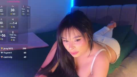 Snapshot of hecate_gh chatting on May 31, 3:36 am Hecate online show from May 31, 3:36 am