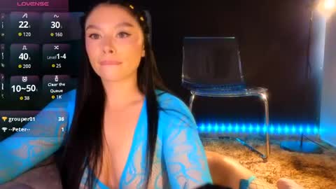 Snapshot of hecate_gh chatting on June 5, 9:42 pm Hecate online show from June 5, 9:42 pm
